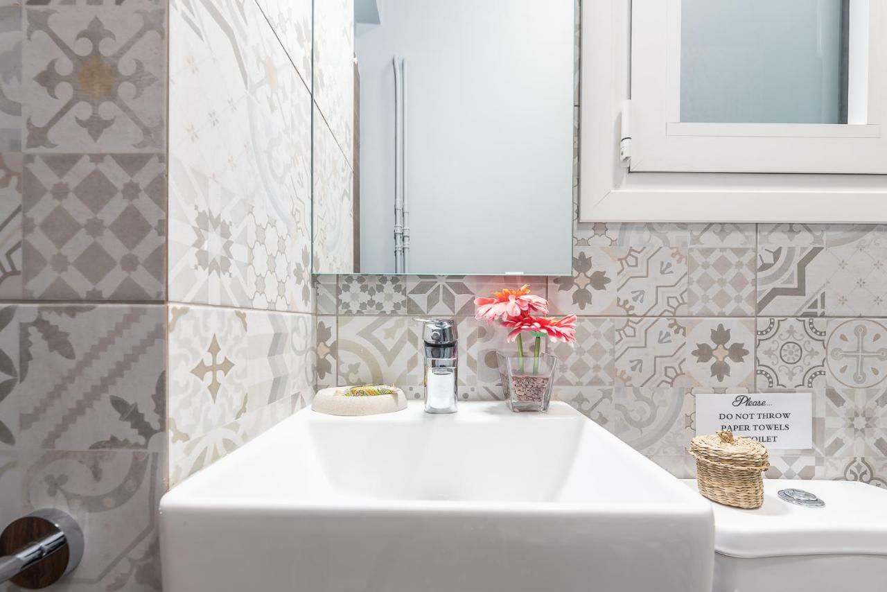Absolute Acropolis Apartment Атина Екстериор снимка